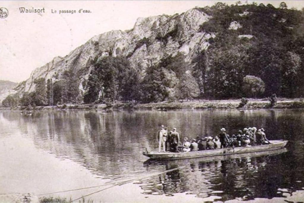 Laissez-Vous Enchanter Par La Vallee De La Meuse Hastiere-par-dela Luaran gambar