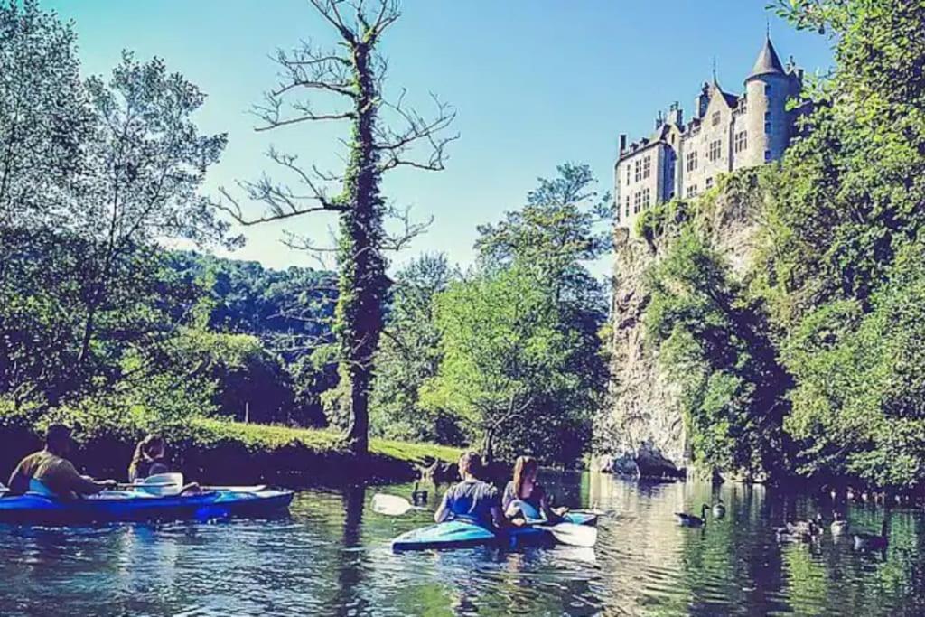 Laissez-Vous Enchanter Par La Vallee De La Meuse Hastiere-par-dela Luaran gambar